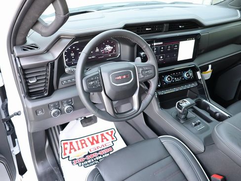 New 2025 GMC Sierra 1500 AT4X image 28