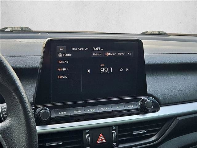 Used 2022 Kia Forte LXS w/ LXS Technology Package FWD image 13