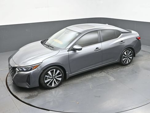 Certified 2024 Nissan Sentra SV w/ SV Premium Package FWD image 32
