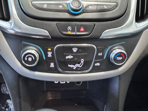 Certified 2022 Chevrolet Equinox LS w/ LS Convenience Package image 24