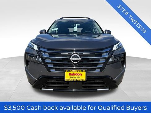 New 2026 Nissan Rogue Platinum image 2