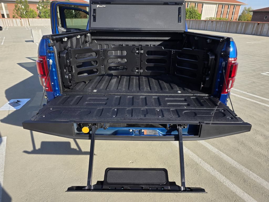 Used 2018 Ford F150 Raptor w/ Equipment Group 802A Luxury AWD/4WD image 30