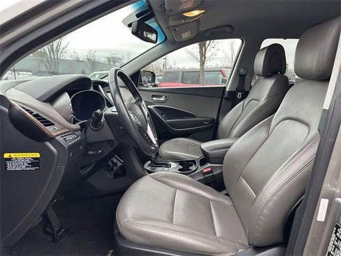 Used 2018 Hyundai Santa Fe Sport image 20