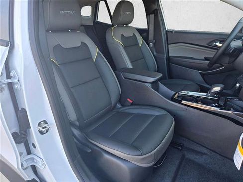 New 2026 Chevrolet Trax ACTIV w/ Sunroof Package image 19