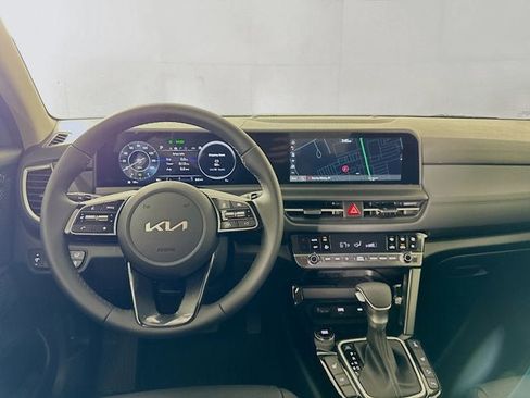 New 2026 Kia Seltos EX AWD/4WD image 24