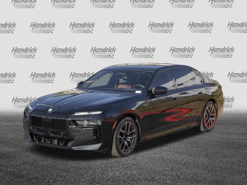 Certified 2023 BMW 760i xDrive w/ Executive Package image 5