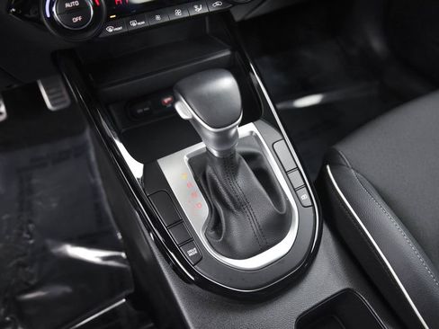 Used 2024 Kia Forte GT-Line image 21