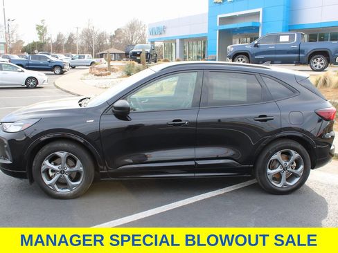 Used 2024 Ford Escape ST-Line FWD image 5