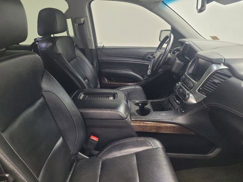 Used 2017 Chevrolet Tahoe LT w/ LT Signature Package AWD/4WD image 21