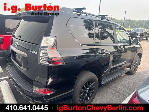 Used 2023 Lexus GX 460 w/ Black Line Special Edition AWD/4WD image 4