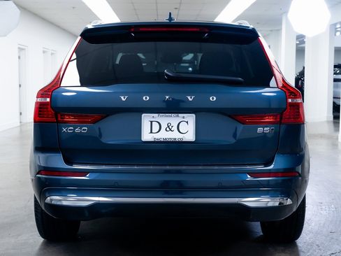 Used 2023 Volvo XC60 B5 Plus w/ Protection Package Premier image 5