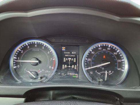 Used 2018 Toyota Highlander XLE image 31