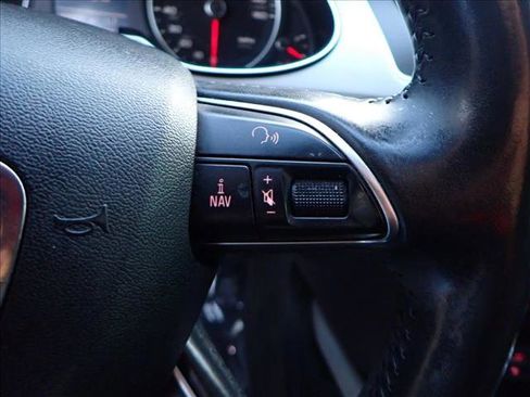 Used 2015 Audi A4 2.0T Premium image 13