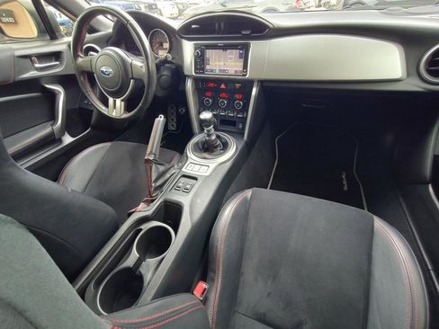 Used 2014 Subaru BRZ Limited w/ Popular Package #1B image 27