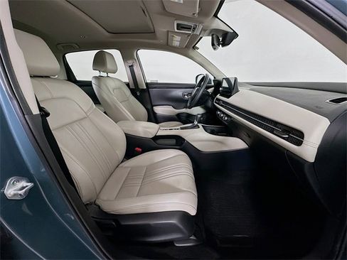 Certified 2024 Honda HR-V EX-L image 5