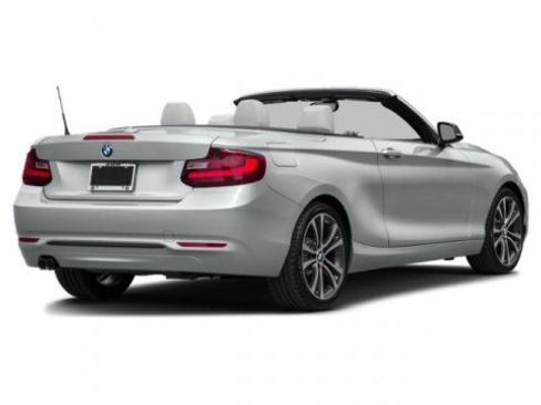 Used 2015 BMW 228i Convertible image 2