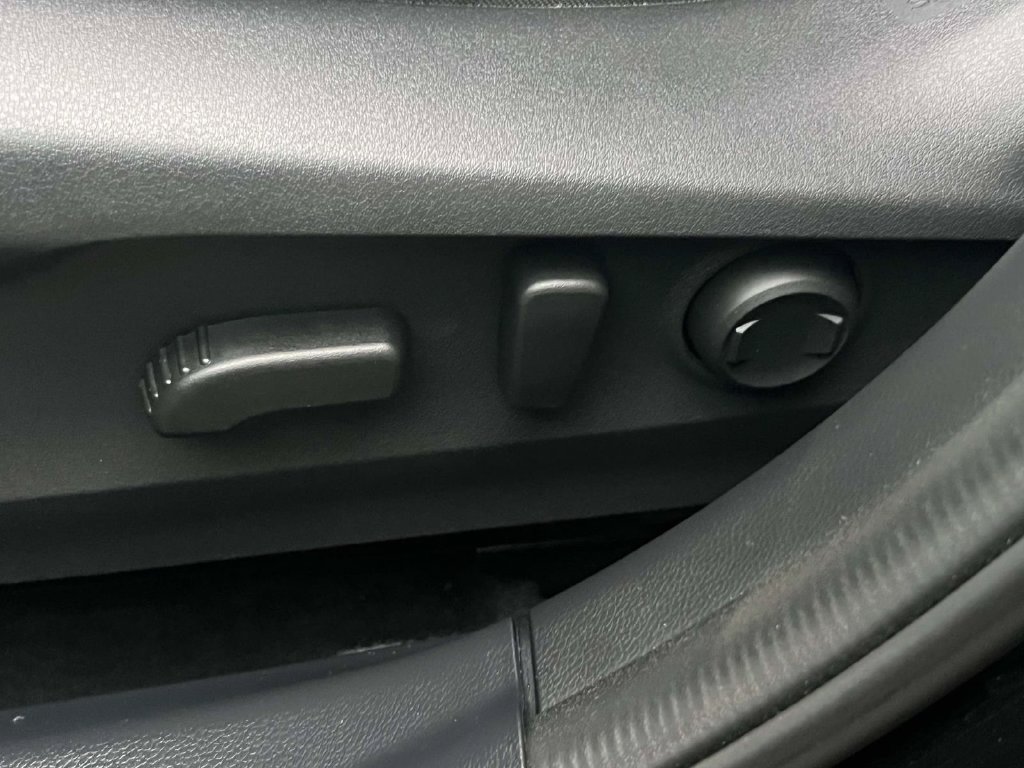 Certified 2025 Subaru Legacy Premium AWD/4WD image 24