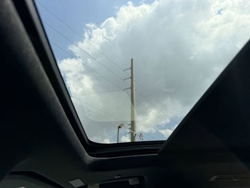 New 2026 Chevrolet Traverse LT w/ Sun and Wheel Package image 27