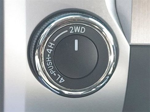 Certified 2020 Toyota Tundra SR5 image 25