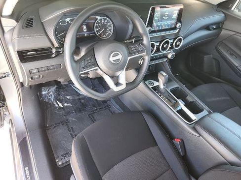 Certified 2025 Nissan Sentra SV image 11