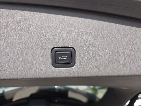 Used 2024 Cadillac XT6 Premium Luxury w/ LPO, Floor Liner Package AWD/4WD image 14