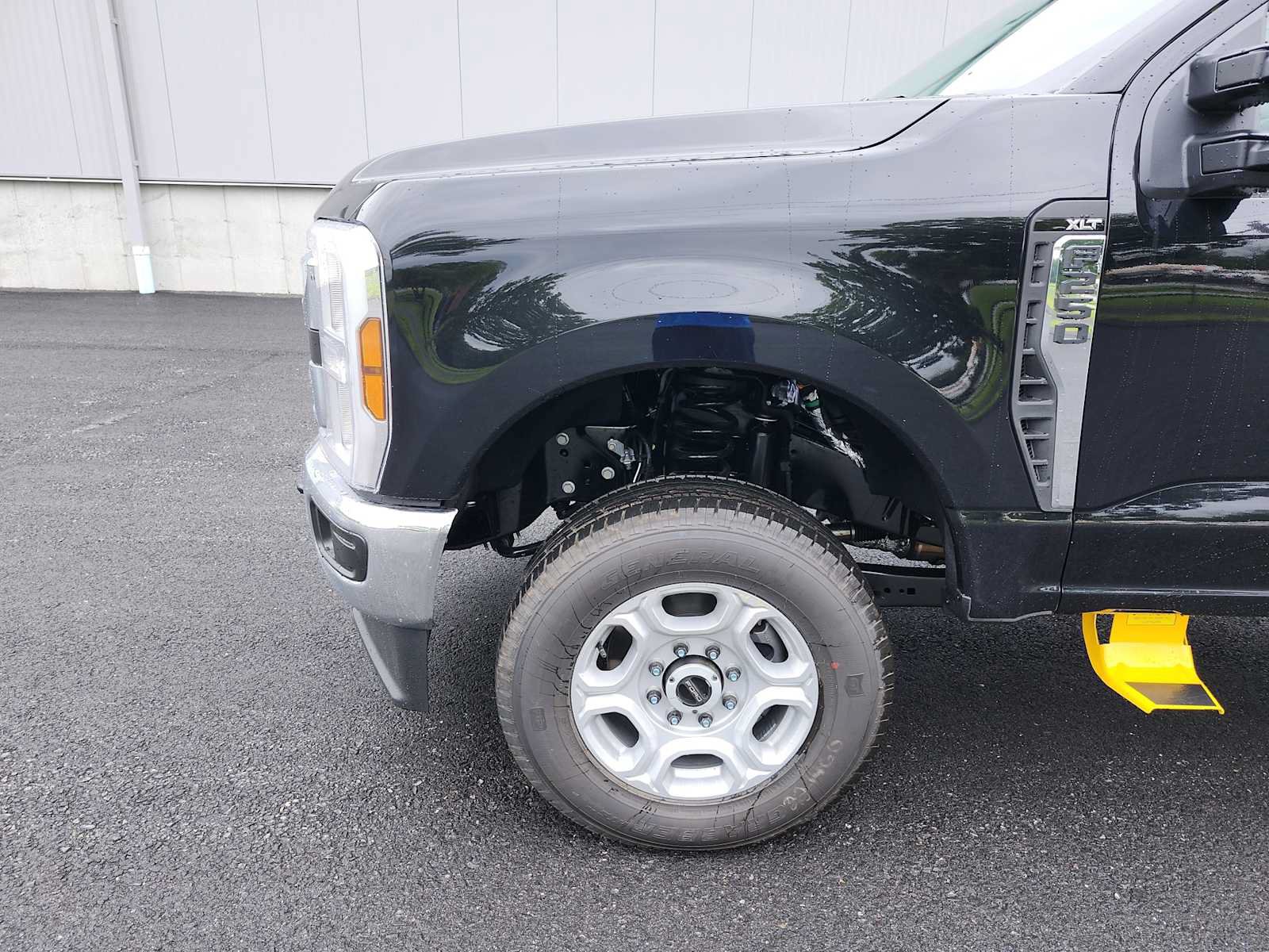 New 2026 Ford F250 XLT w/ Snow Plow Prep Package AWD/4WD image 10