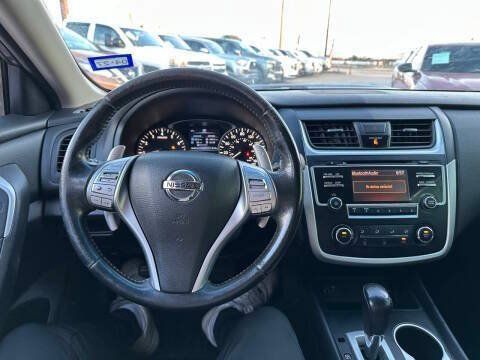 Used 2016 Nissan Altima 2.5 SR FWD image 20