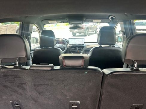 Used 2024 Ford Escape ST-Line w/ Tech Pack #1 AWD/4WD image 26