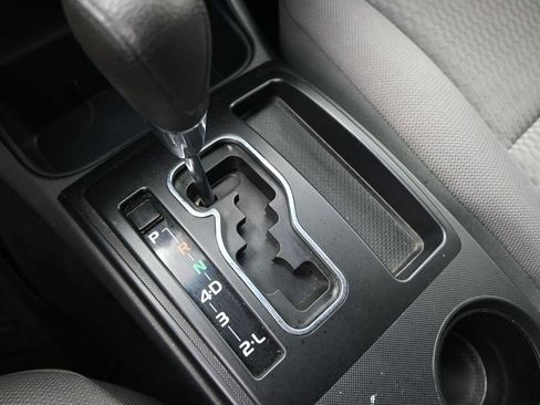 Used 2013 Toyota Tacoma PreRunner image 31