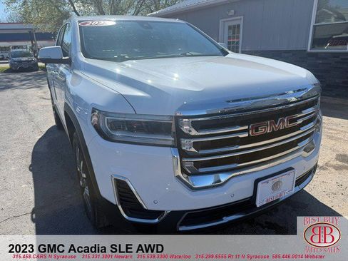 Used 2023 GMC Acadia SLE AWD/4WD image 1