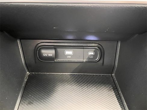 Used 2024 Kia Sportage LX image 21