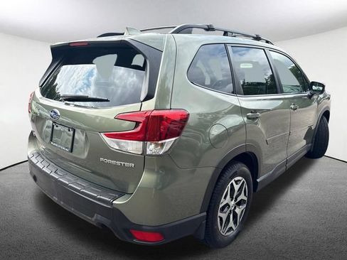 Used 2019 Subaru Forester Premium AWD/4WD image 14