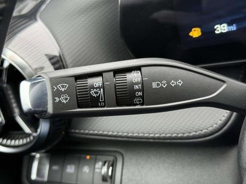 Used 2025 Chevrolet Equinox LT w/ Convenience Package II image 20