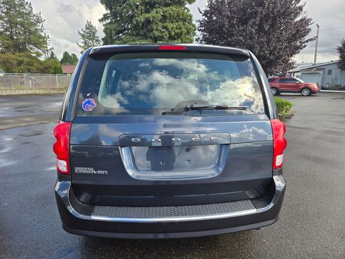Used 2014 Dodge Grand Caravan American Value Package image 6