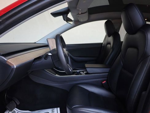 Used 2021 Tesla Model Y 2WD image 17