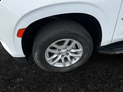 Certified 2024 Chevrolet Tahoe LT image 9