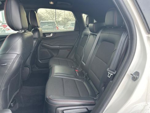 Used 2023 Ford Escape ST-Line w/ Tech Pack #1 image 7