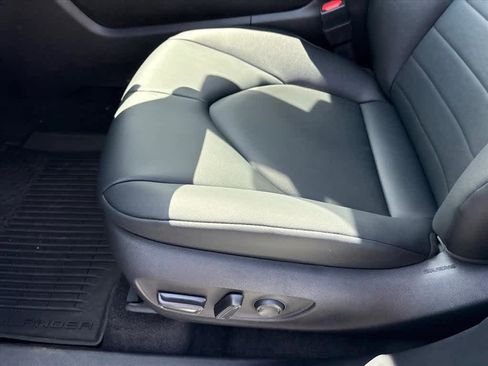 New 2026 Toyota Highlander XLE AWD/4WD image 21