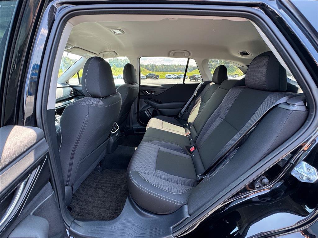 Used 2023 Subaru Outback Premium AWD/4WD image 12