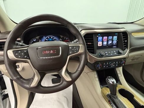 Used 2018 GMC Acadia Denali FWD image 27