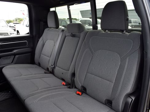 Used 2024 RAM 1500 Big Horn AWD/4WD image 17