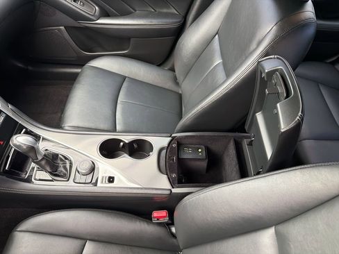 Used 2016 INFINITI Q50 2.0t w/ Moonroof Package AWD/4WD image 43