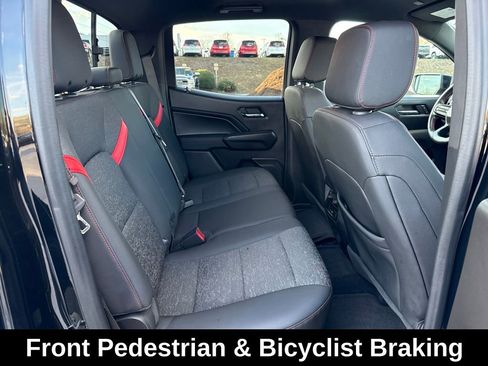 Used 2023 Chevrolet Colorado Z71 w/ Z71 Convenience Package 2 image 25