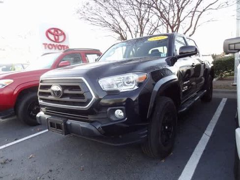 Used 2022 Toyota Tacoma SR5 image 1