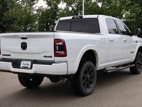 Used 2022 RAM 2500 Laramie w/ Night Edition AWD/4WD image 7