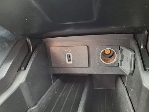 Used 2017 Ford Explorer Platinum AWD/4WD image 10