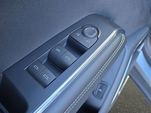 Used 2024 GMC Acadia Elevation w/ LPO, Floor Liner Package image 30