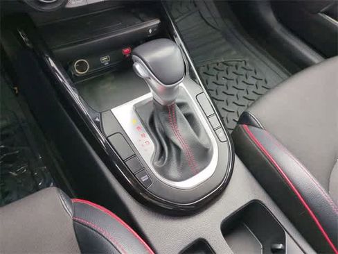 Used 2023 Kia Forte GT image 33