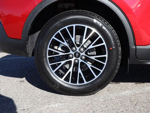 New 2026 Ford Escape SE image 12