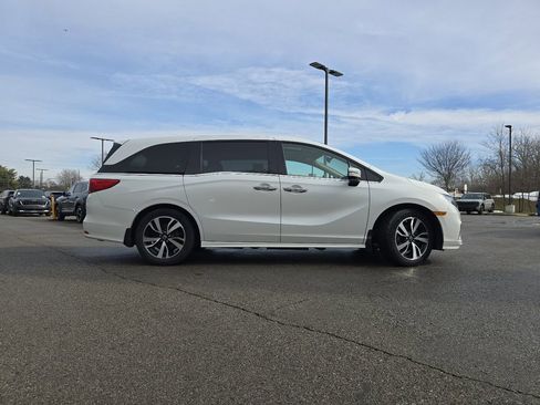 Used 2020 Honda Odyssey Elite image 16
